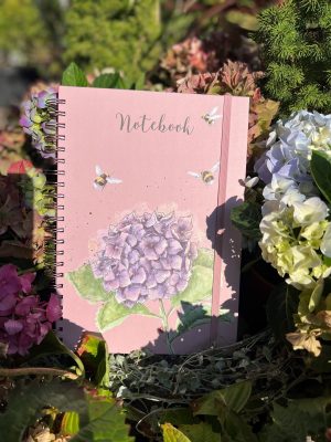 Notebook A4 linjerad med Hortensia